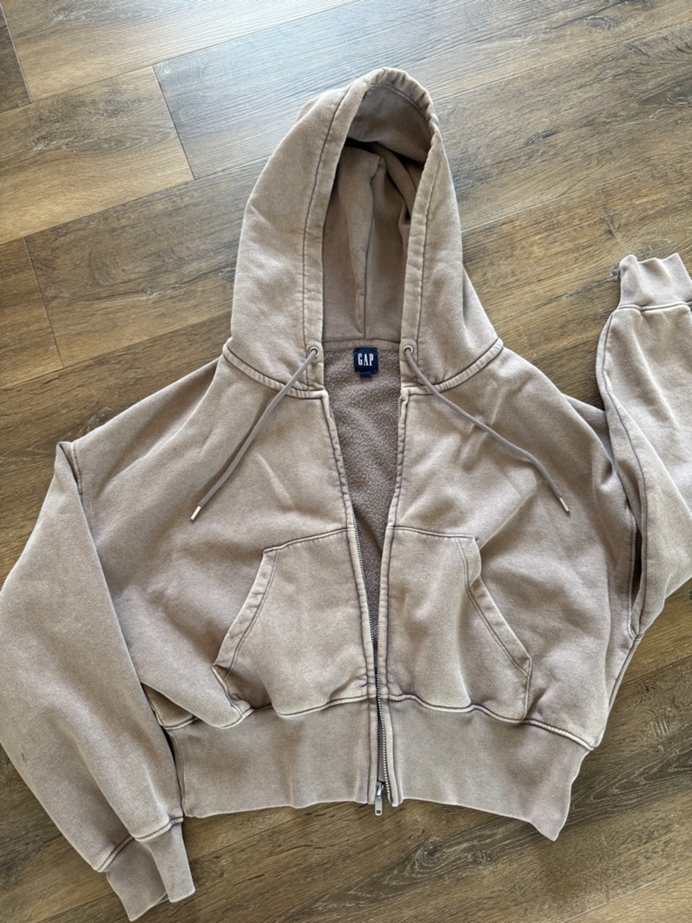 GAP Neutral Taupe Full-Zip cropped Hooded Sweatshirt
